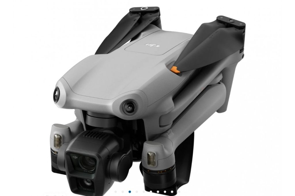 Квадрокоптер DJI Mavic Air 3 Fly More Combo (DJI RC-N2)